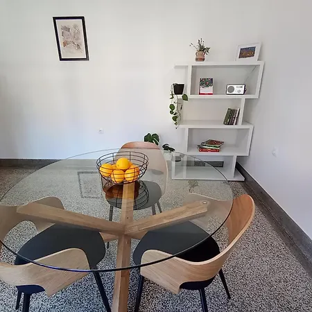 Novi Prostrani U Strogom Centru Pule