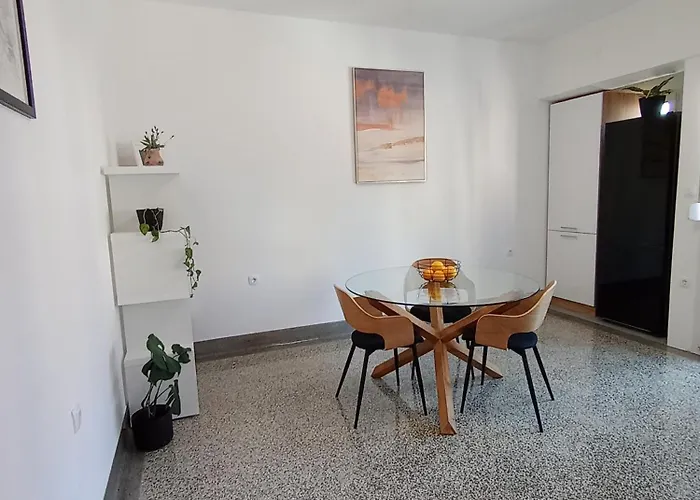 Апартаменти Novi Prostrani U Strogom Centru Pule *